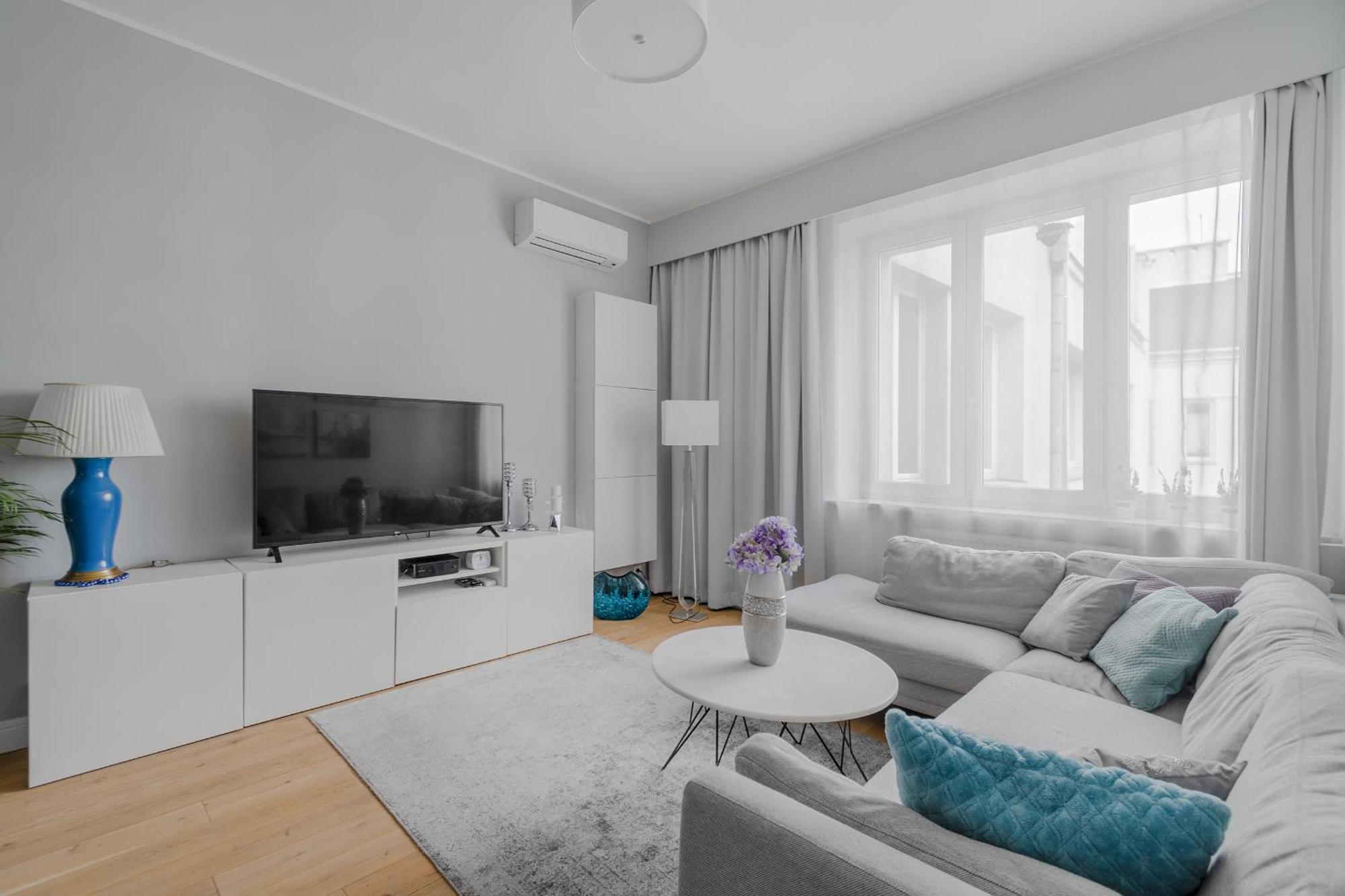 Unitapartament Delux Warszawa Centrum Blisko Plac Zbawiciela Hala Koszyki Metro Politechnika Jest To Elegancki I Wygodny Apartament Na Noclegi I Pobyt W Warszawie - Zapraszamy ภายนอก รูปภาพ